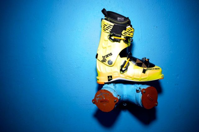 Lite is right with these Fischer boots. Photo: Jim Merithew/Cult of Mac