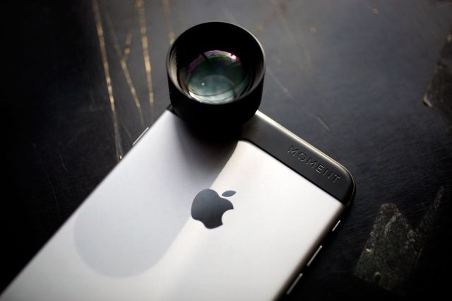Moment's 60mm iPhone lens. Photo: Jim Merithew/Cult of Mac