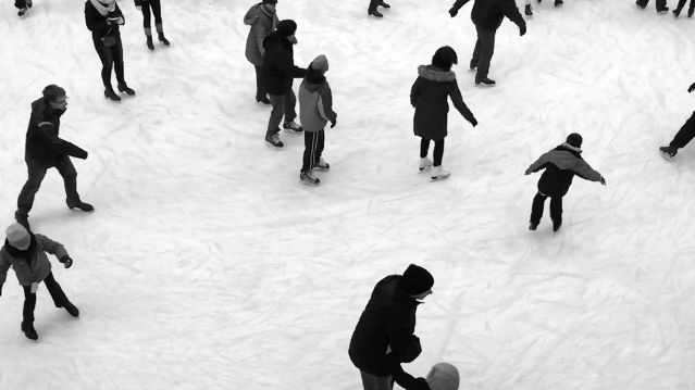 Iceskating at