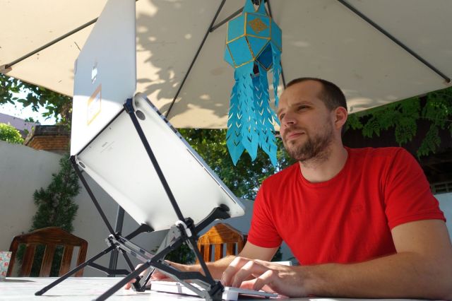 James Turner with some of the tools he uses on the road, including a Macbook Pro, Roost laptop stand and wireless keyboard. Photo courtesy of Kennedy and Turner James Turner with some of the tools he uses on the road, including a Macbook Pro, Roost laptop stand and wireless keyboard. Photo courtesy of Kennedy and Turner