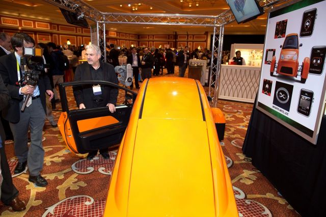 A view from the trunk shows how slim the Elio is. Photo: Jim Merithew/Cult of Mac