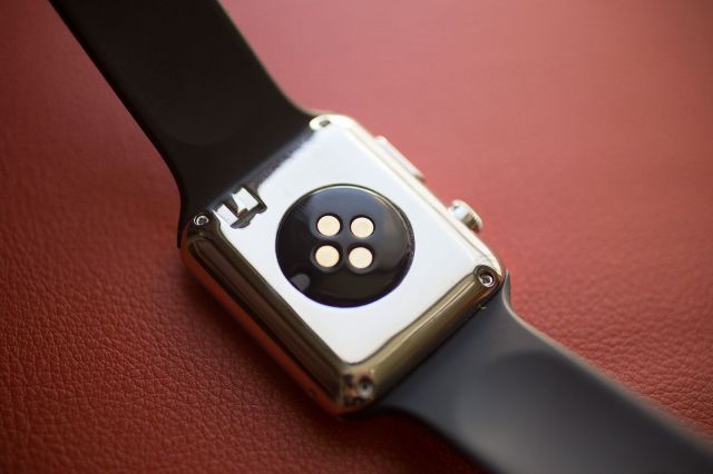 20140106_fake-applewatch_0017-640x4261