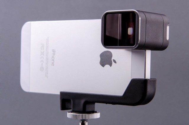 The anamorphic adaptor lens by Moondog Labs. Photo: Moondog Labs