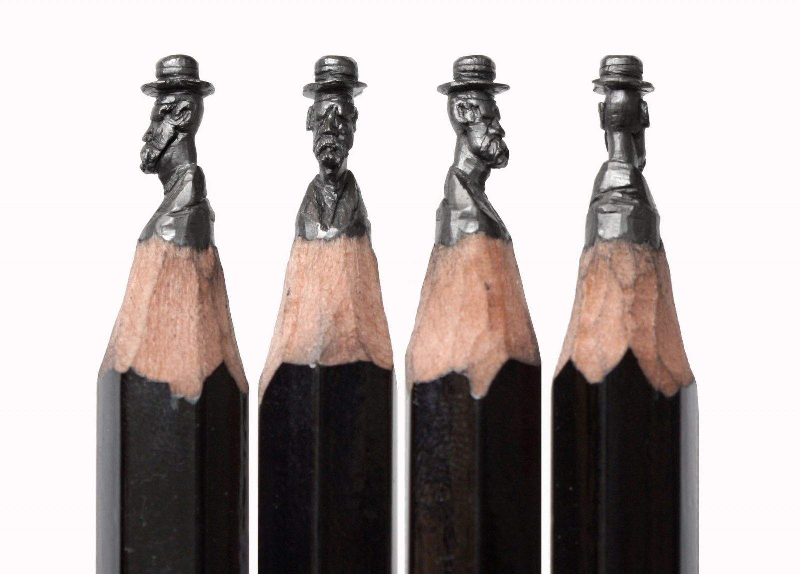 Russian artist Photo: Salavat Fidai carves detailed sculptures into the point of a pencil lead. Photo: Photo: Salavat Fidai