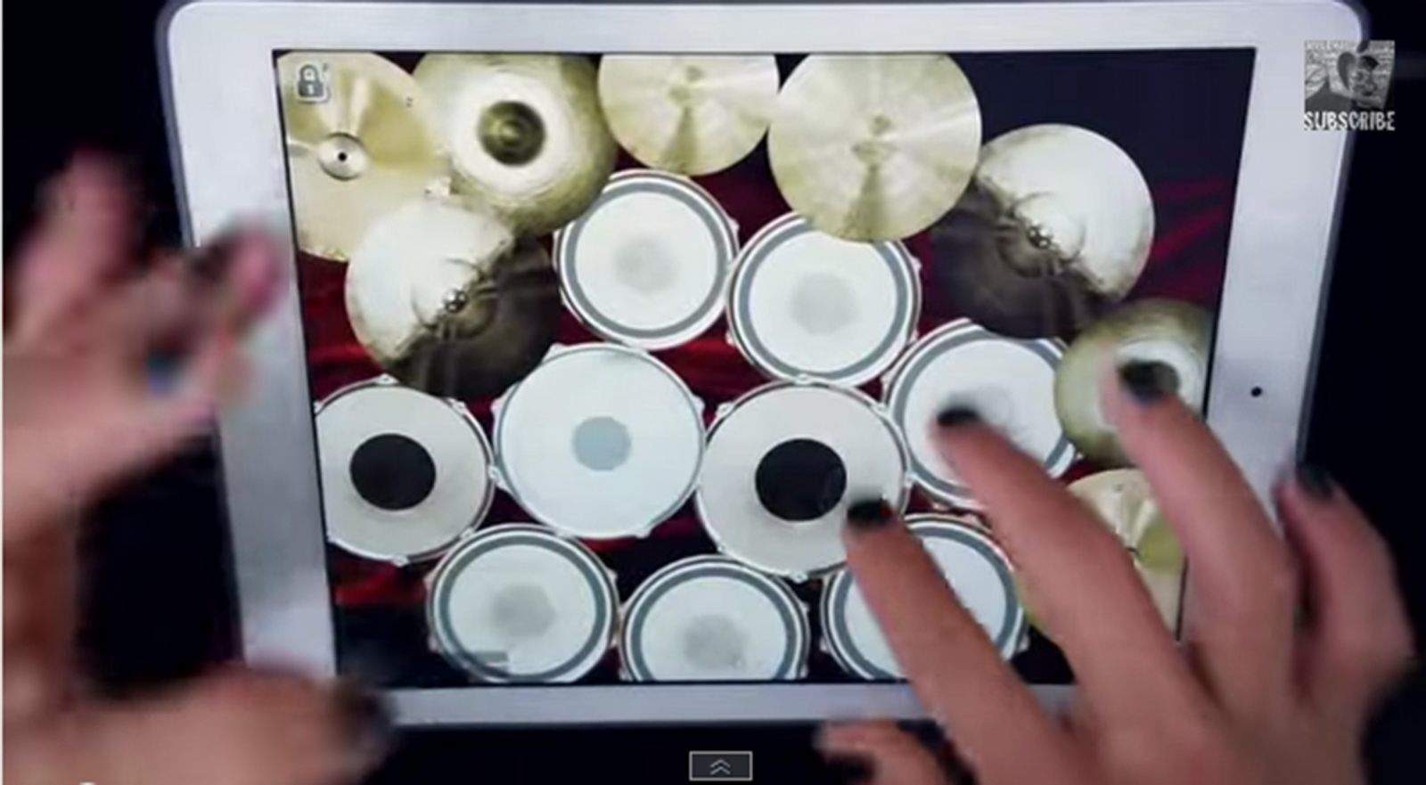 The fingers of Apple Man keeps up to Marilyn Manson's The Beautiful People. Photo: Apple Man/YouTube