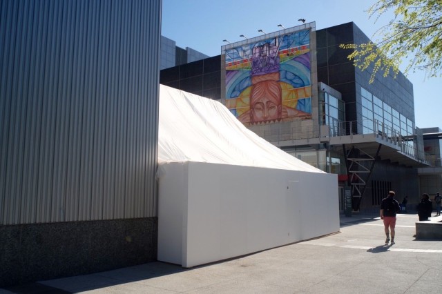What mysteries are concealed behind Apple's tiny white tent? Photo: Jim Merithew/ Cult of Mac