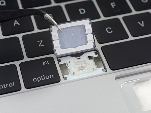 Apple's innovative butterfly key mechanisms. Photo: iFixit