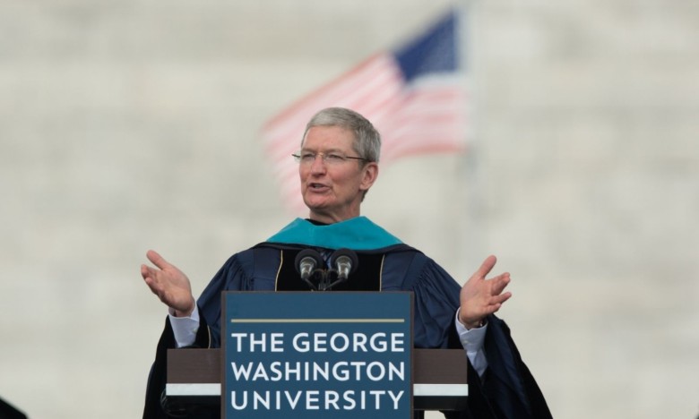 Tim Cook commencement