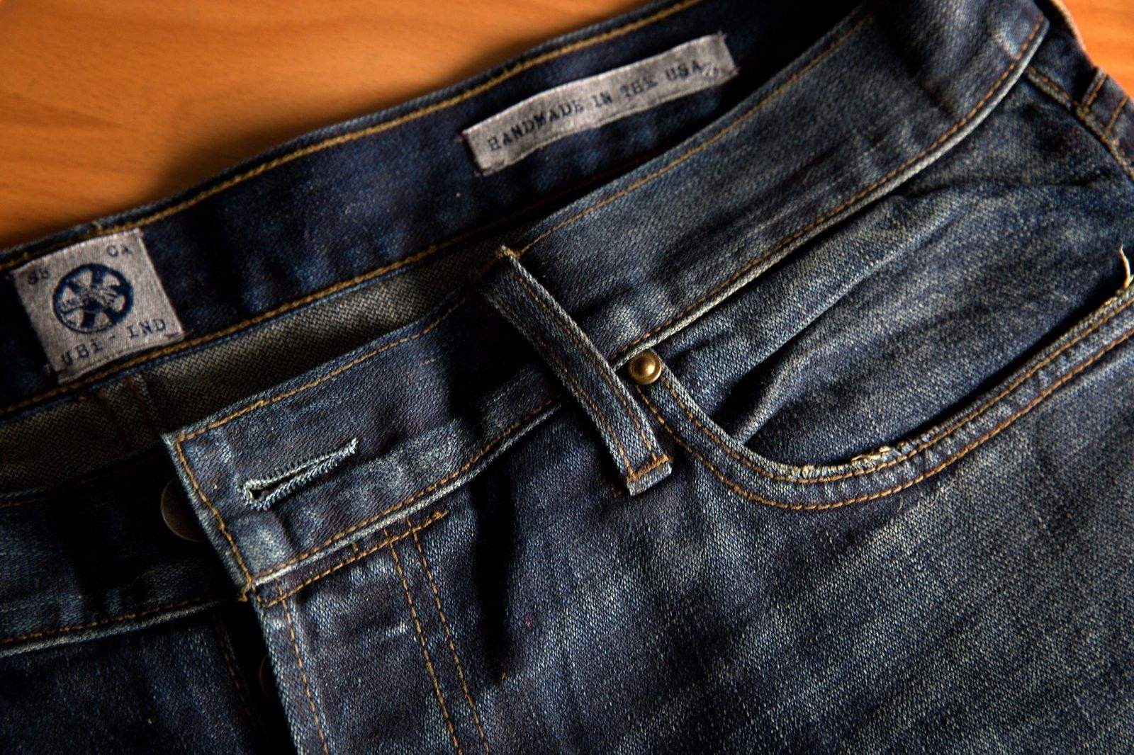 Jeans designer Ulrich Simpson likes to say he makes jeans for everybody. And when he says 