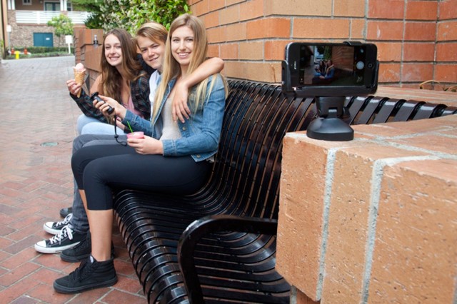 Record video or shoot selfies from 30 feet away with the Bluetooth shutter release.