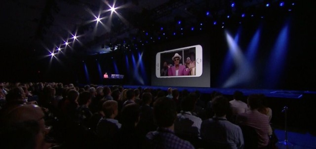 Eddy Cue demos Apple Music at WWDC 2015.