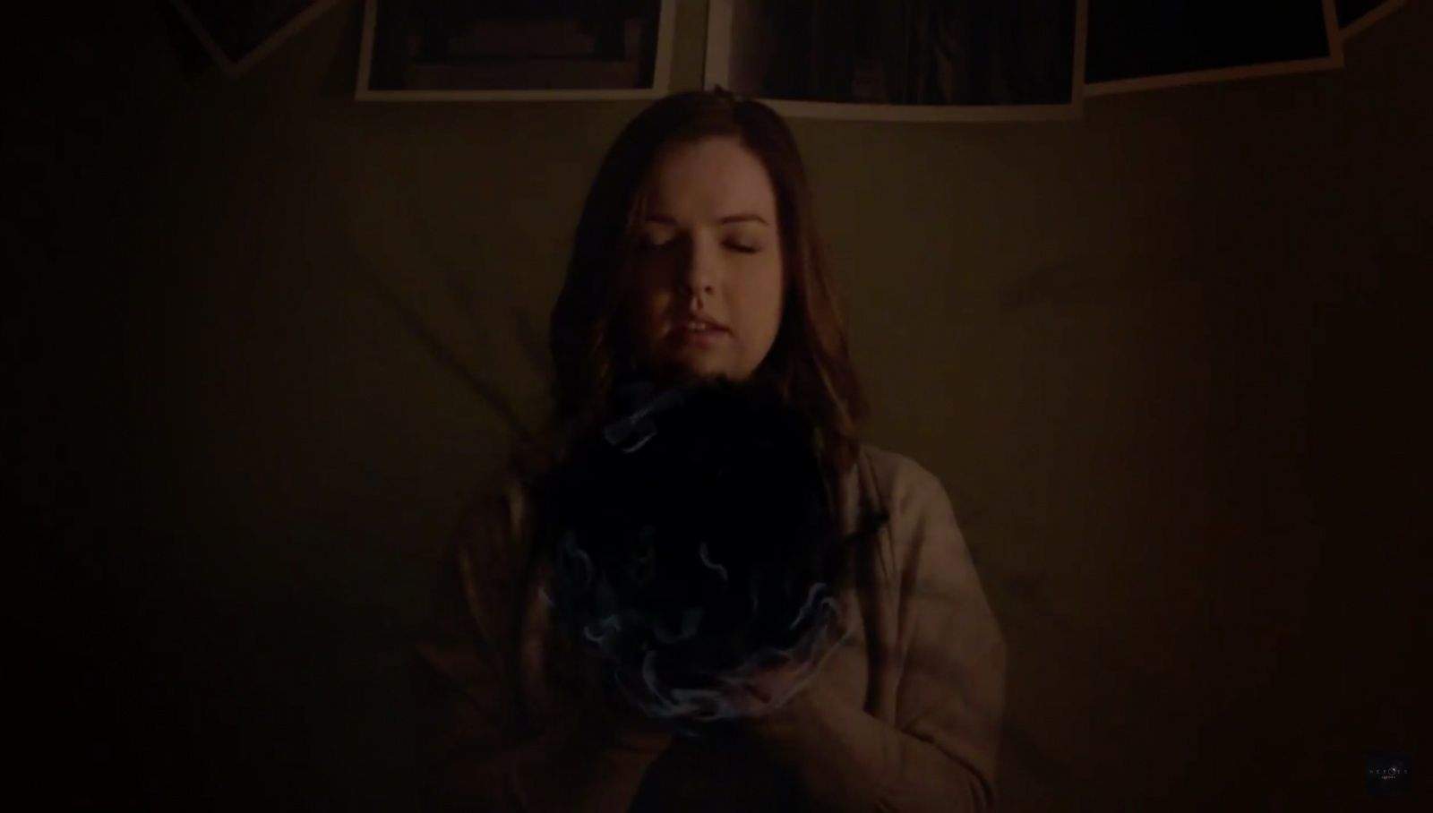 Phoebe channels the darkness in the new Heroes: Reborn prequel.