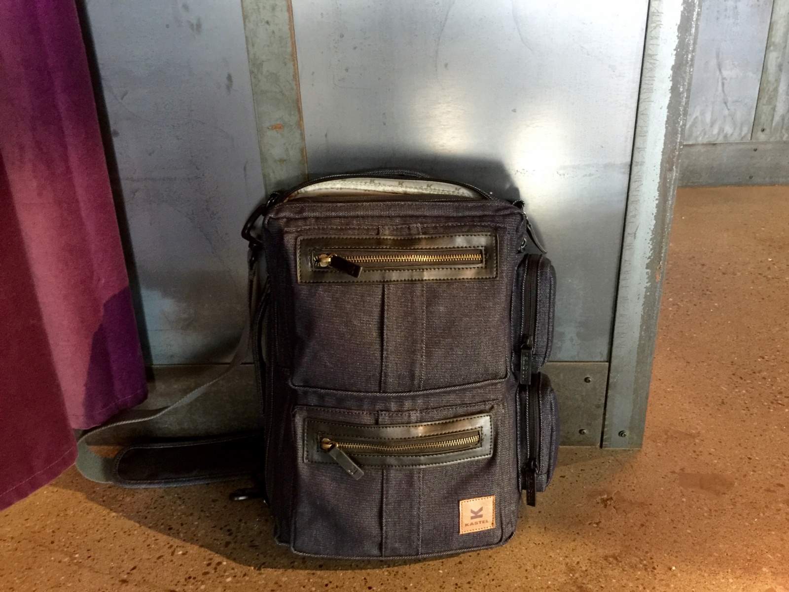 Stylish and attractive, the Kastel Donjon is a constant companion.