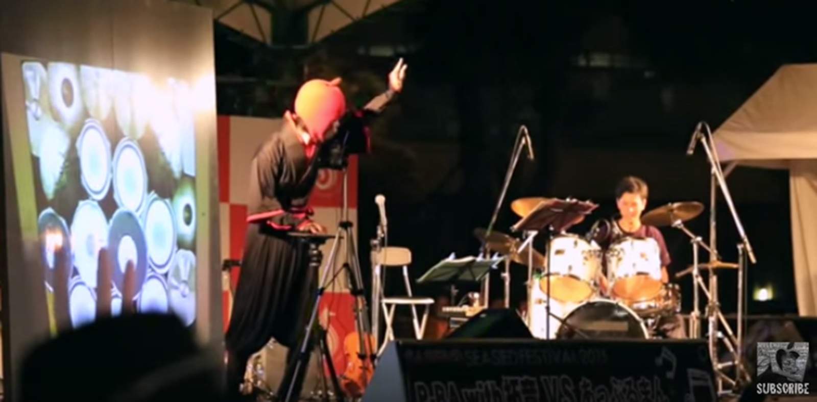 iPad drummer Appleman recently battled with a drummer on an analog drum kit.