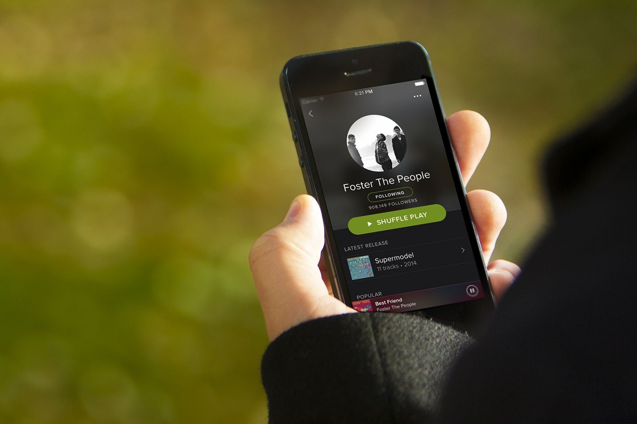 Rap Genius is partnering with Spotify.
