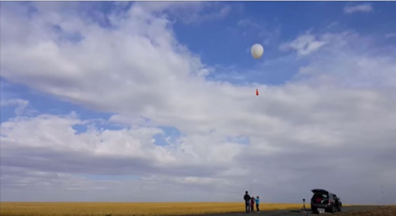 The Yeung sisters get their craft ready for launch in central Washington.
