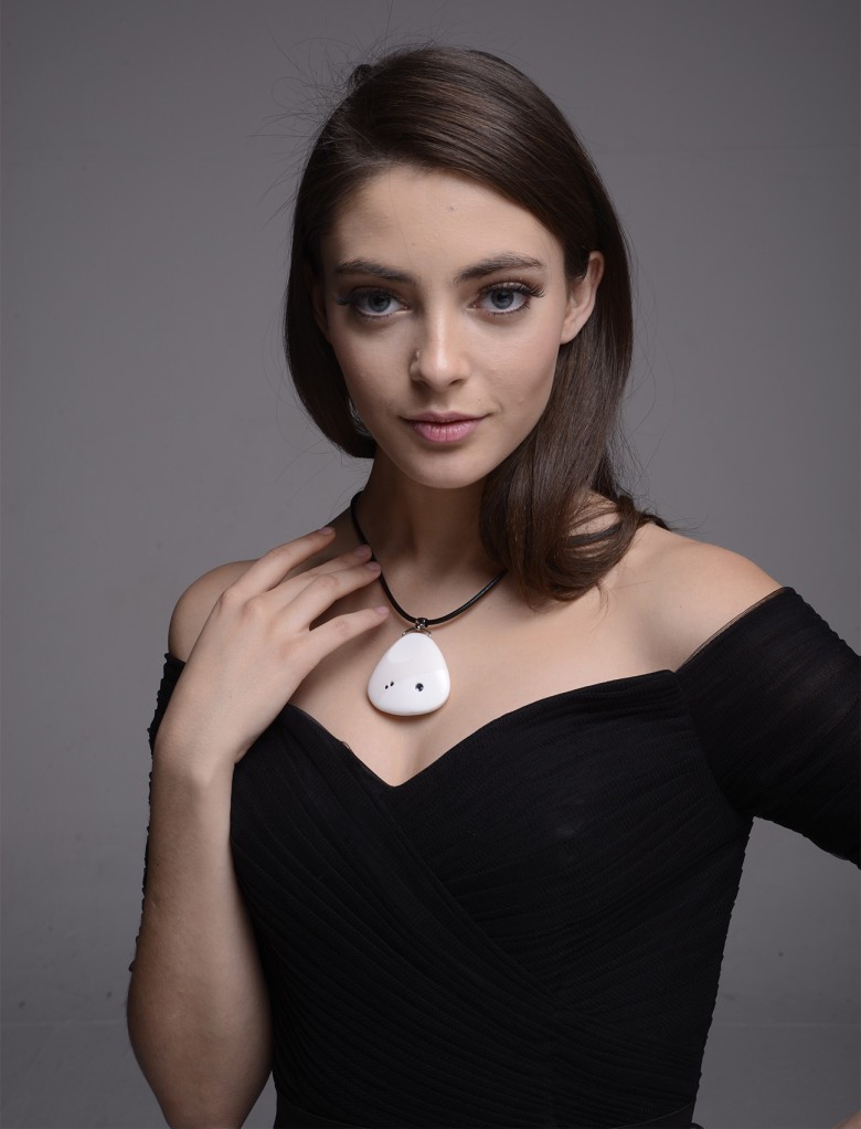 The Miragii necklace made its debut in January at the 2015 CES in Las Vegas. 