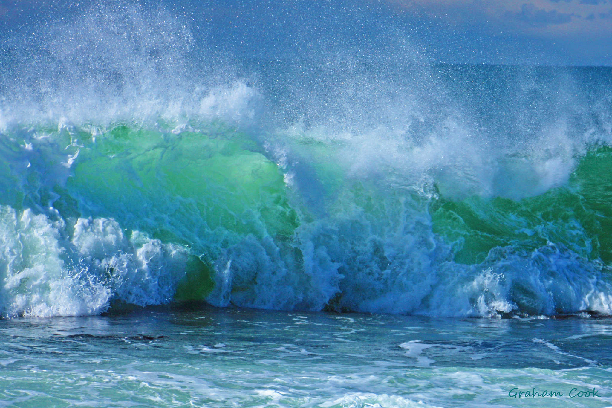 apple-ocean-wave-energy-ireland