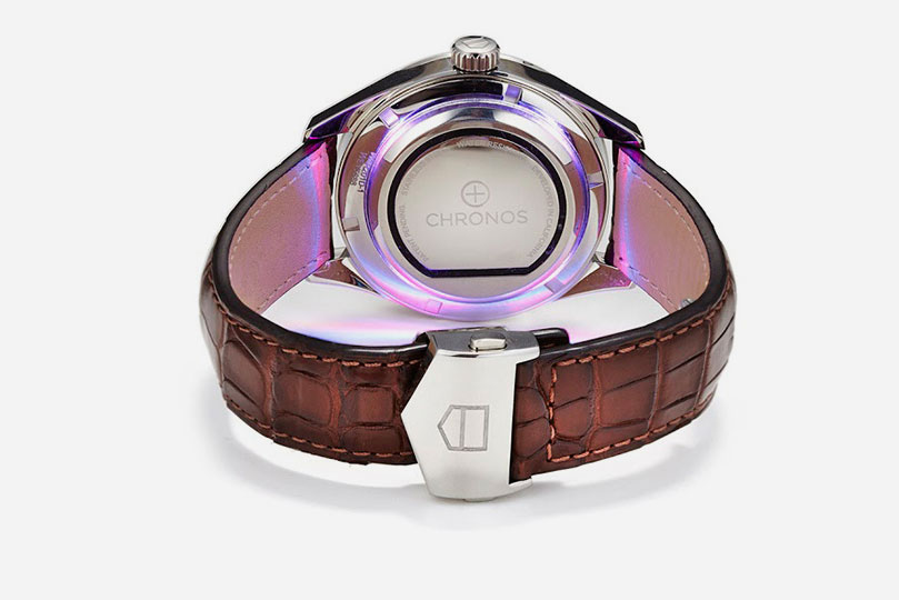 The Chronos disc can bring smartwatch powers to any watch.