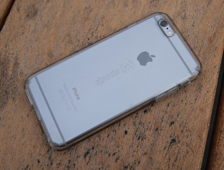 Have a good look at your iPhone 6 with the dual-layer protection of CandyShell Clear.
