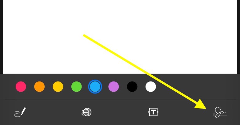 Signature button Tap the signature button here.