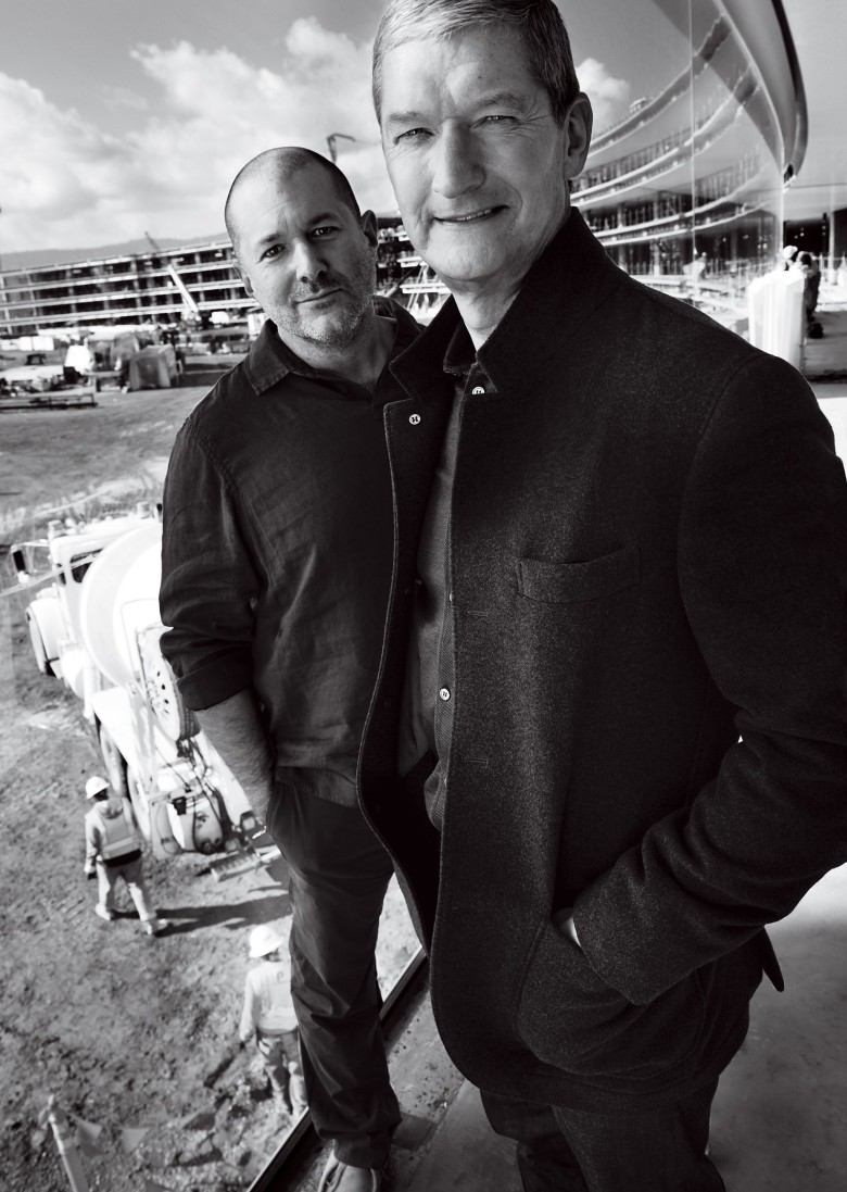 Tim and Jony at the new Apple campus