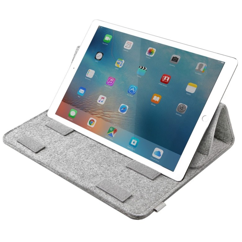 An easy to carry case for your iPad Pro, or your 13" MacBook.
