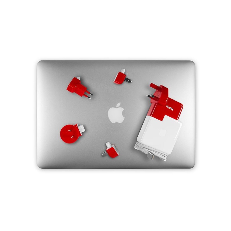 Plugbug world iphone Adapters and charging all over the world with one accessory.