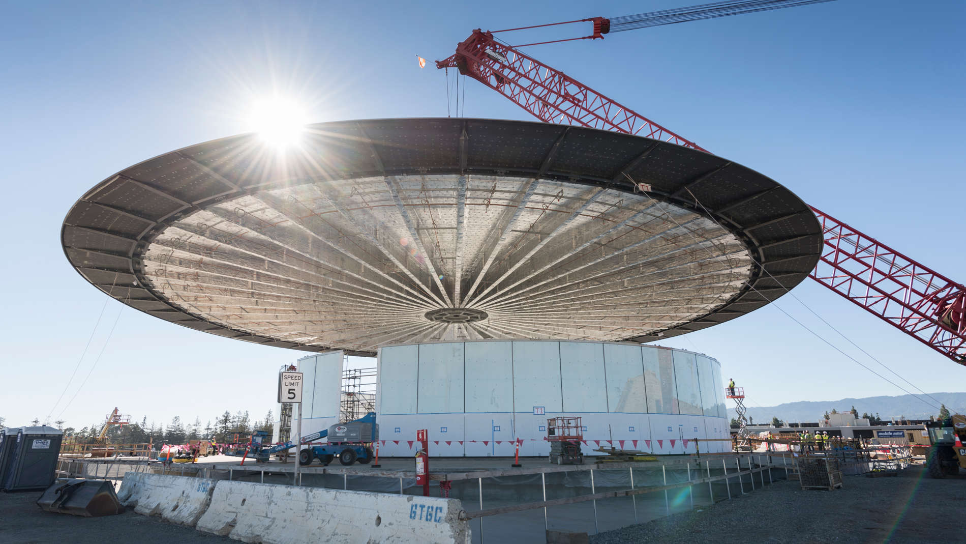 The roof to Apple's theater looks like a UFO.