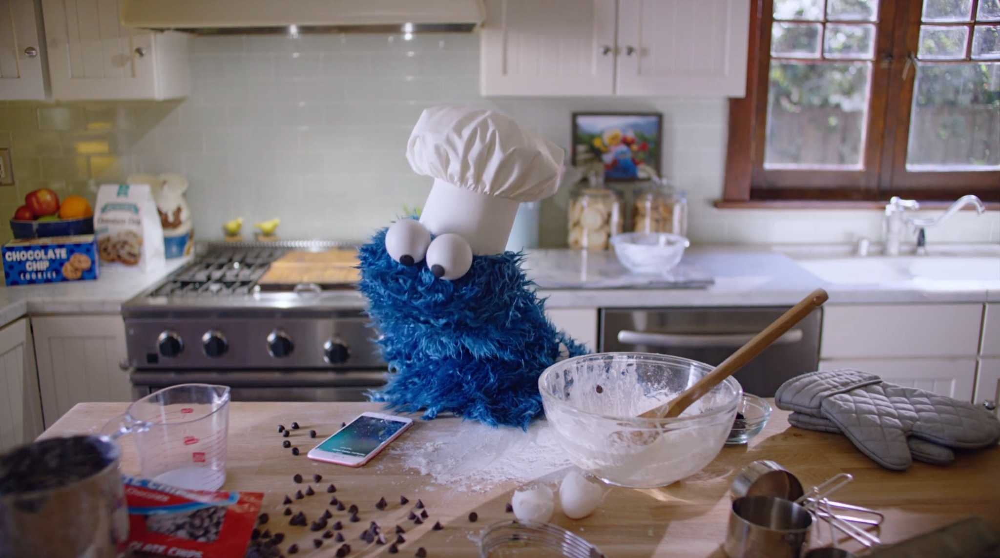 Cookie Monster iPhone 6s ad