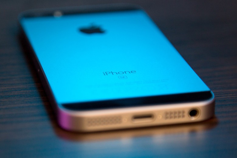 iPhone SE