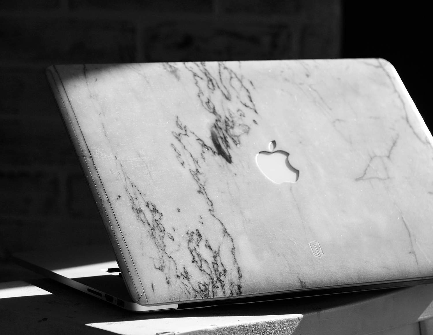 White marble MacBook case