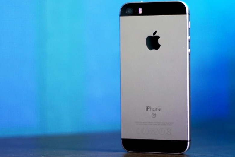 iPhone SE
