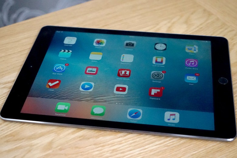 The iPad is still the best tablet -- by far -- but no one wants tablets anymore.