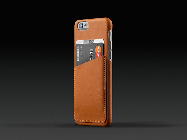 Mujjo's iPhone 6 wallet combines timeless style and toughness with modern convenience.