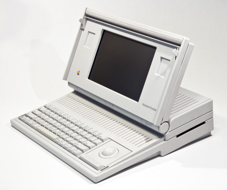 The Macintosh Portable smokes laptops from that era