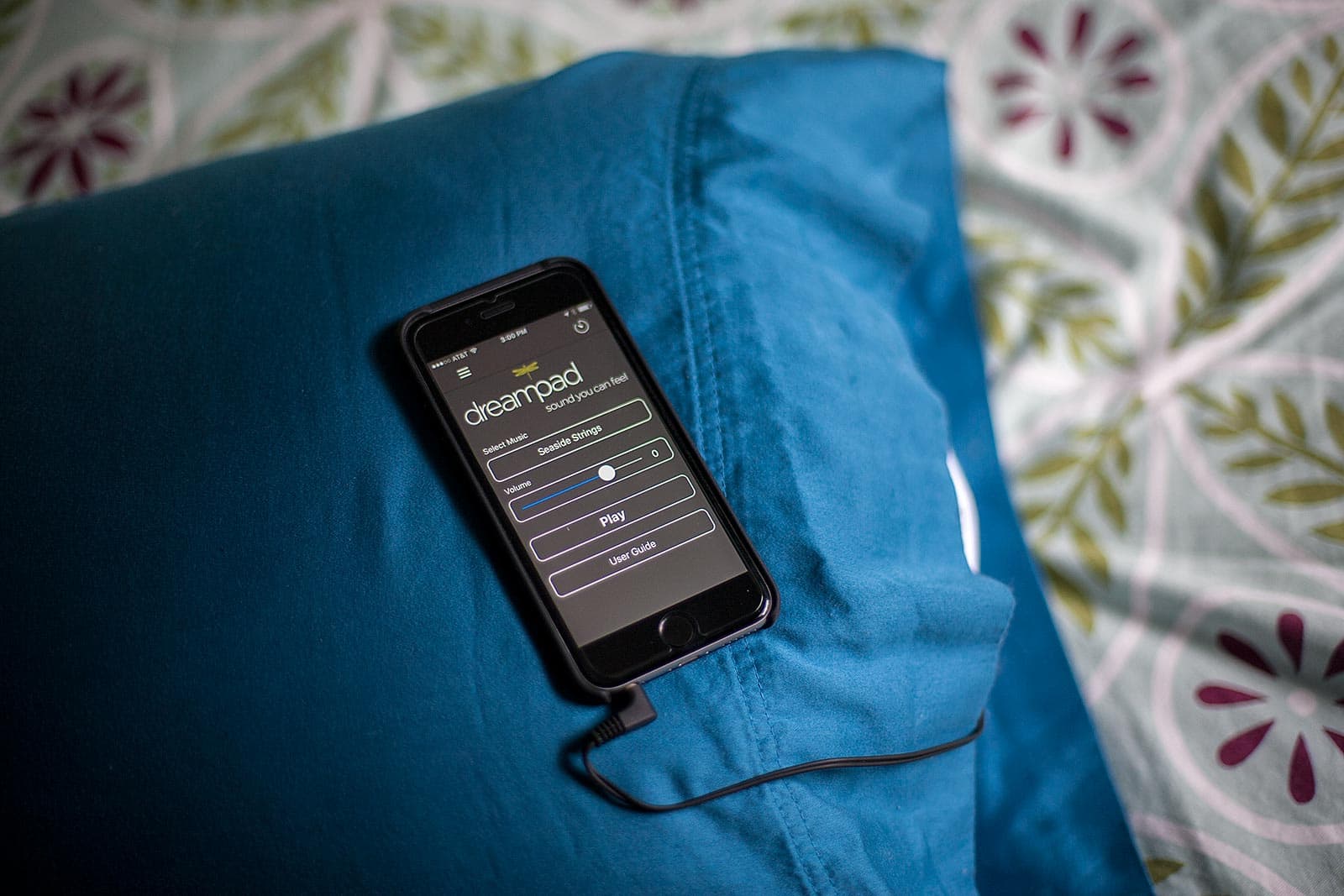 Dreampad is a pillow that joins forces with your iPhones to help you sleep.