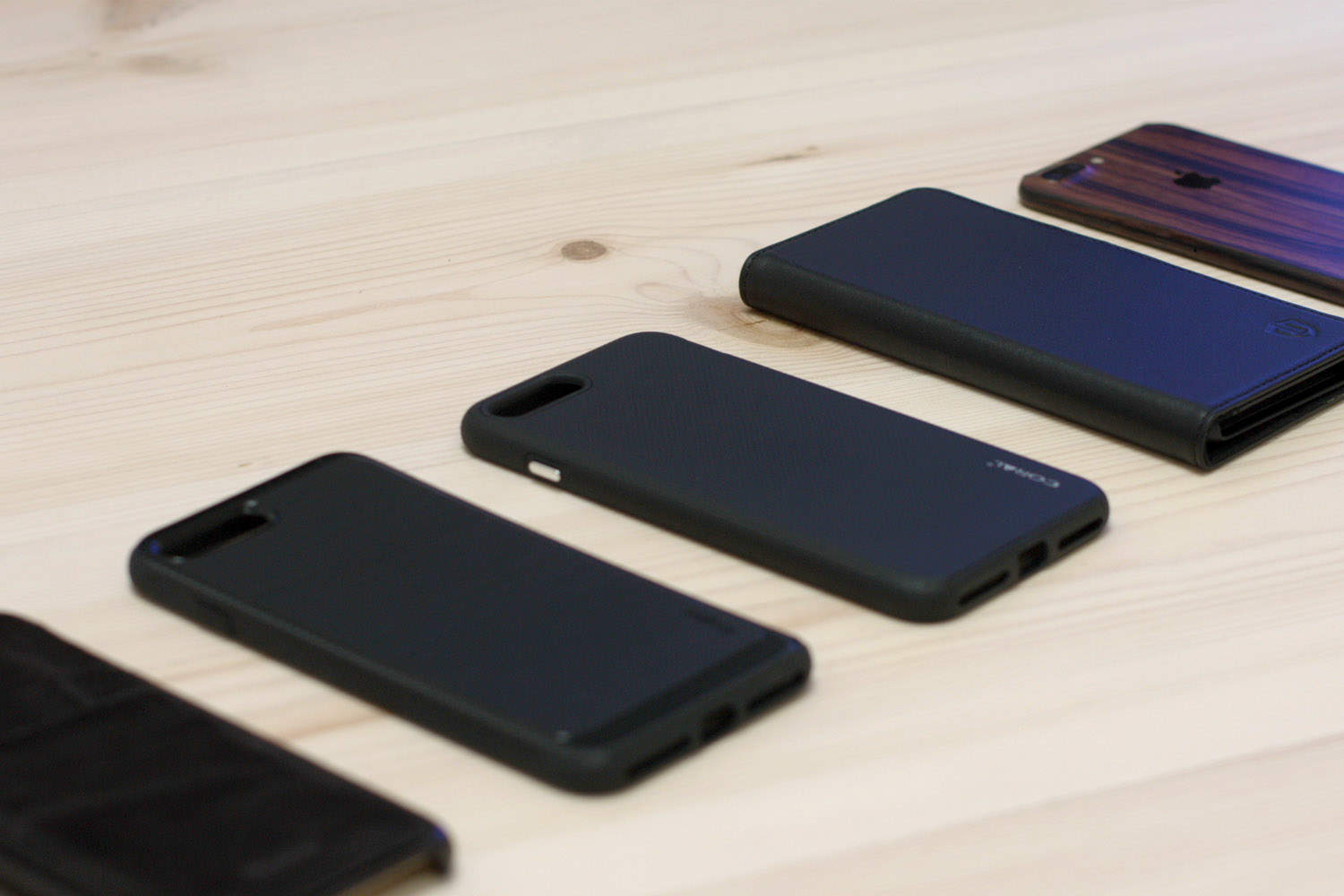 Best iPhone 7 Plus cases under 25