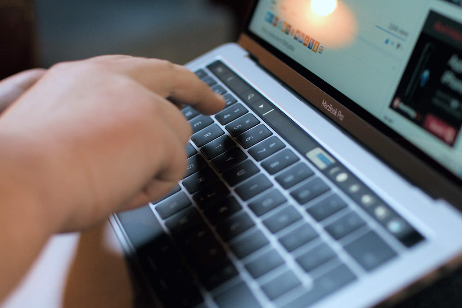 40 Top Macbook Pro Touch Bar Tips Cult Of Mac Magazine No 280