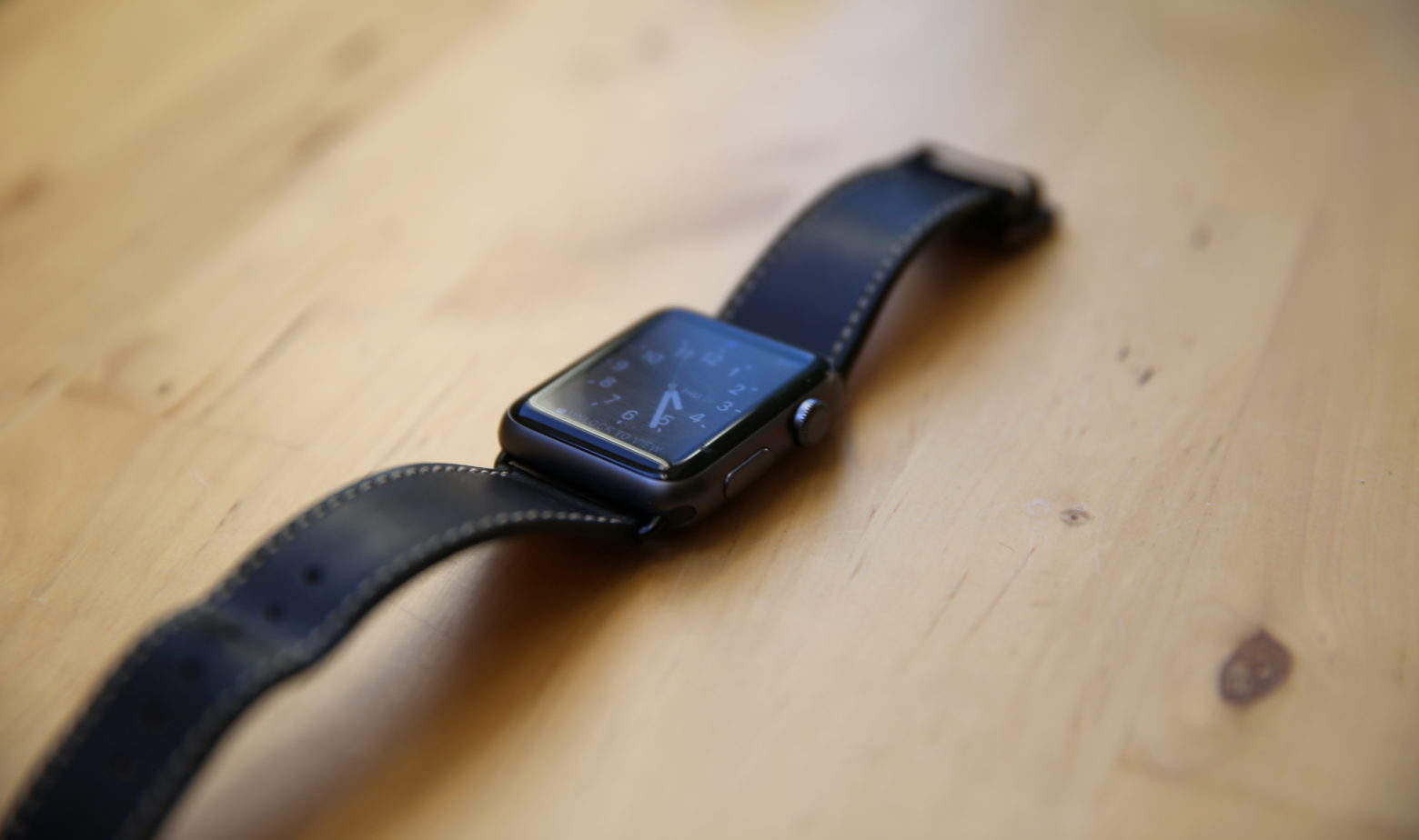 Review Barenia leather makes this Apple Watch band butterysmooth