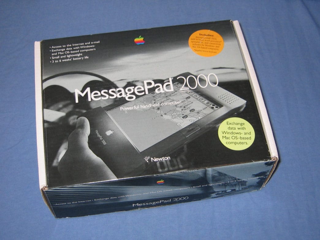 Newton MessagePad 2000 brings upgrades Today in Apple history