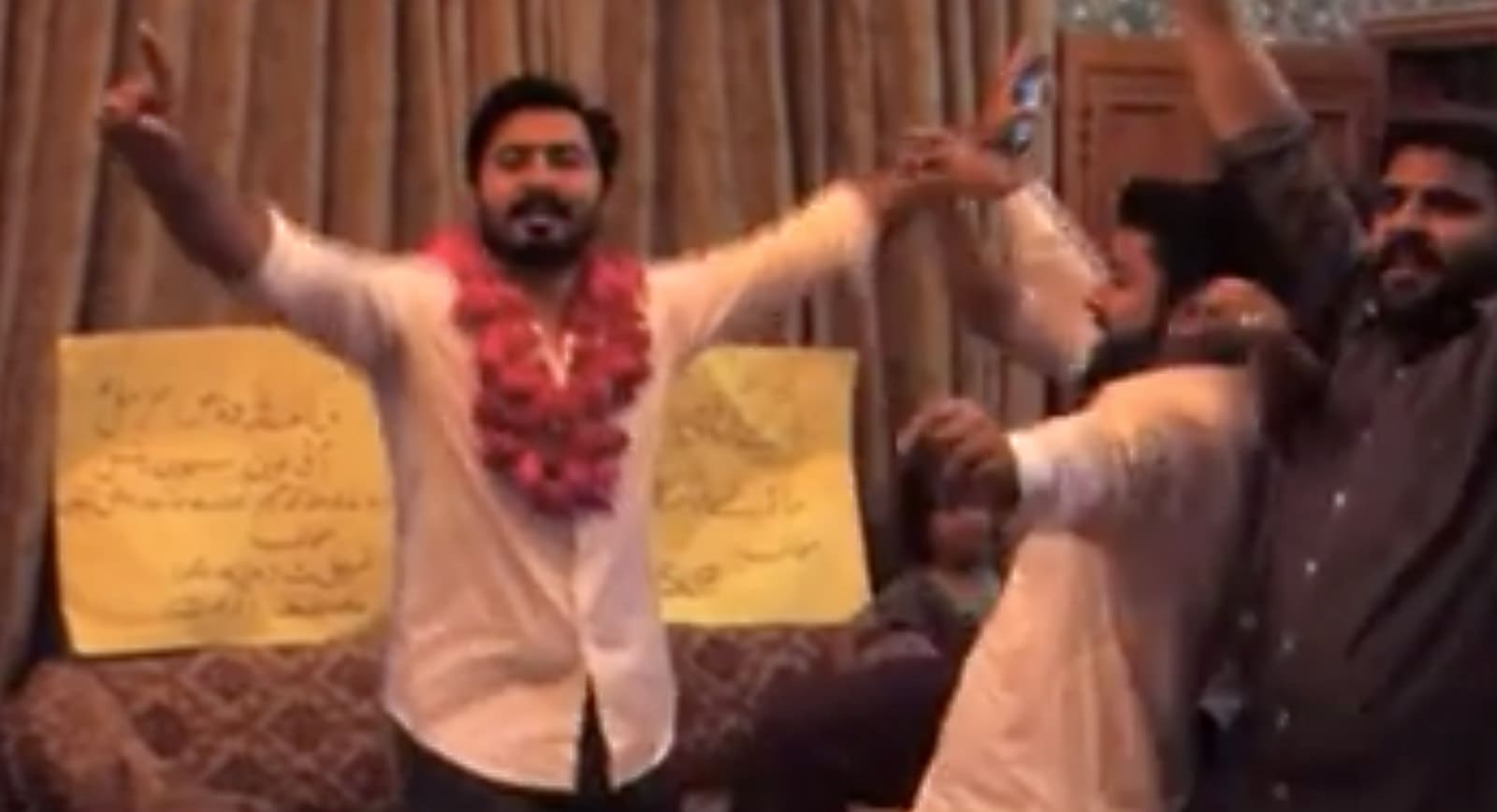 Pakistani iPhone party