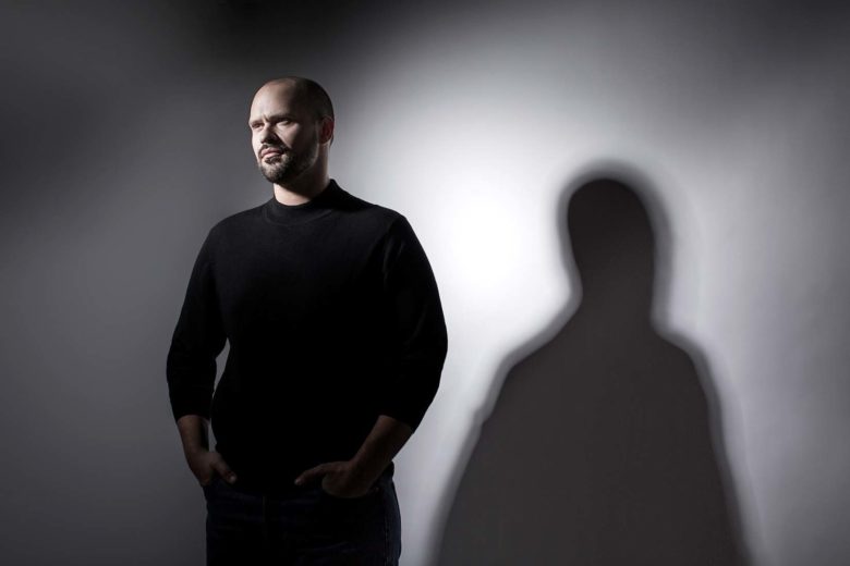 Ashton Kutcher and Michael Fassbender played Steve Jobs in movies. Now Edward Parks III brings his rich baritone voice to the Steve Jobs opera, The (R)evolution of Steve Jobs.