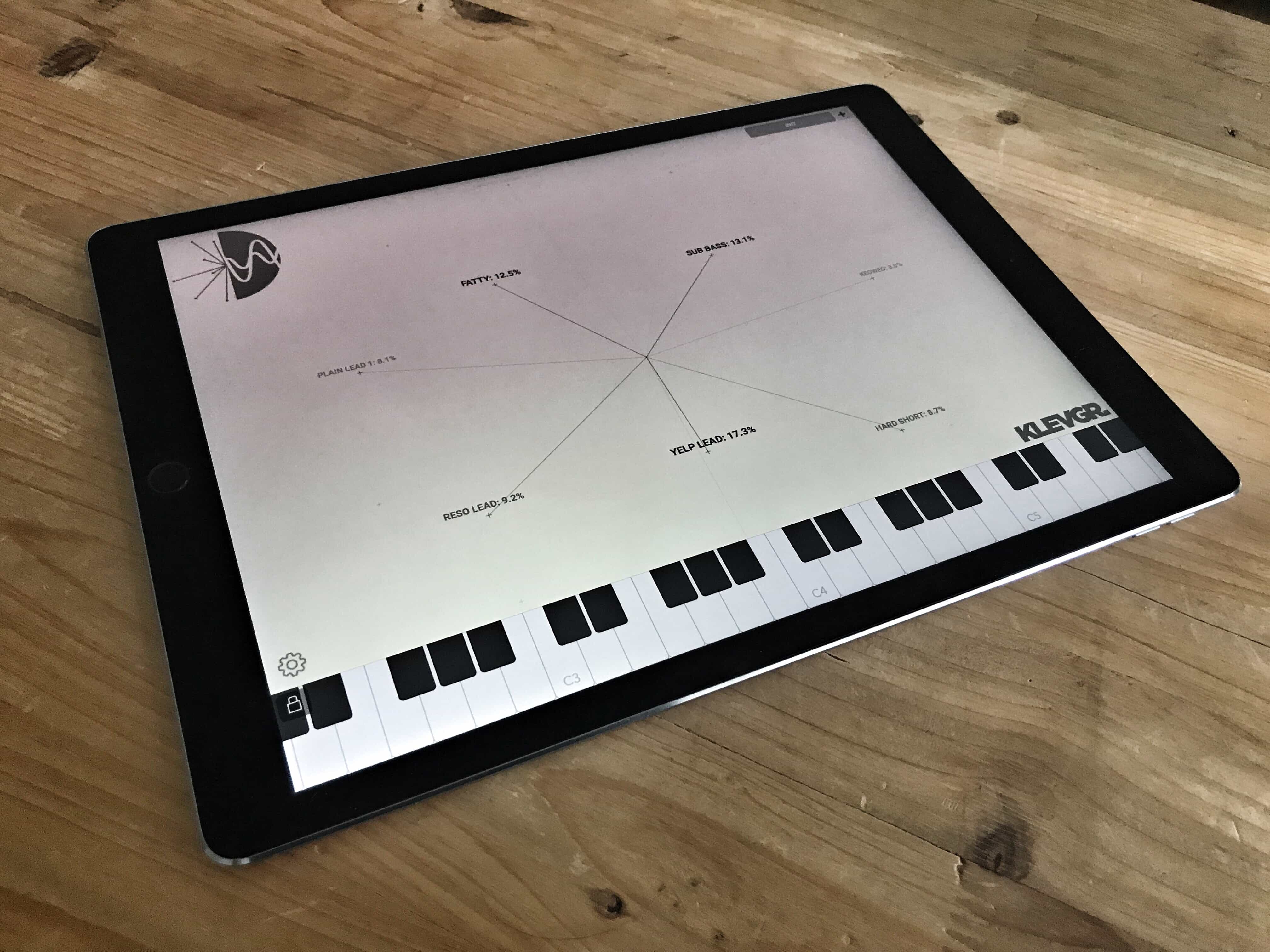 SyndtSphere iPad synth