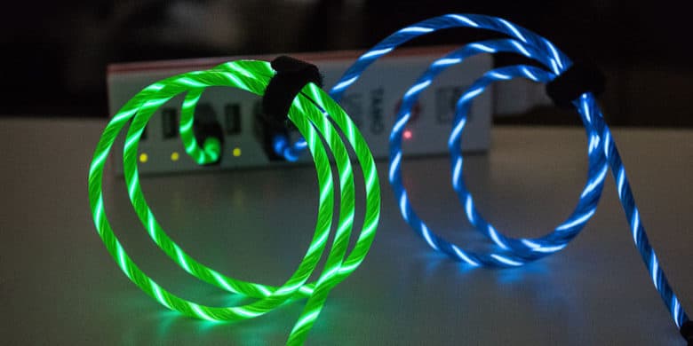 Never lose your iPhone in the dark again with this glowing Lightning cable.