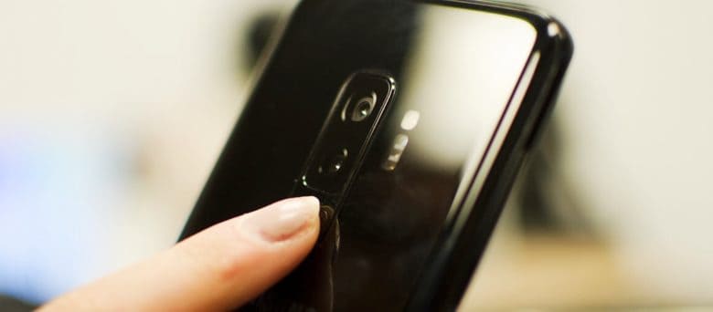 Galaxy S9 blood pressure monitor