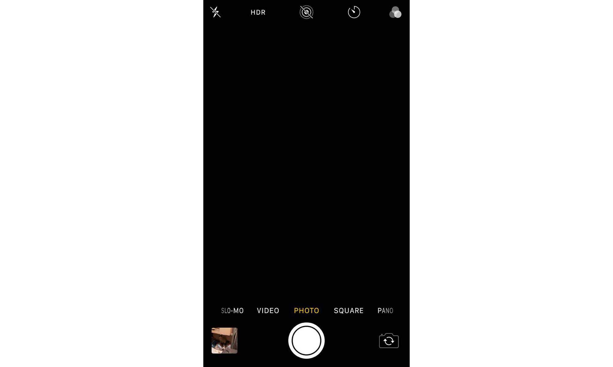 A black screen is one of the iOS 11.4 camera problems users are reporting.
