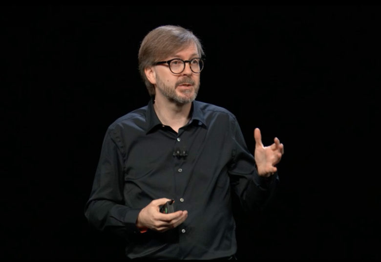 Apple executive Kevin Lynch