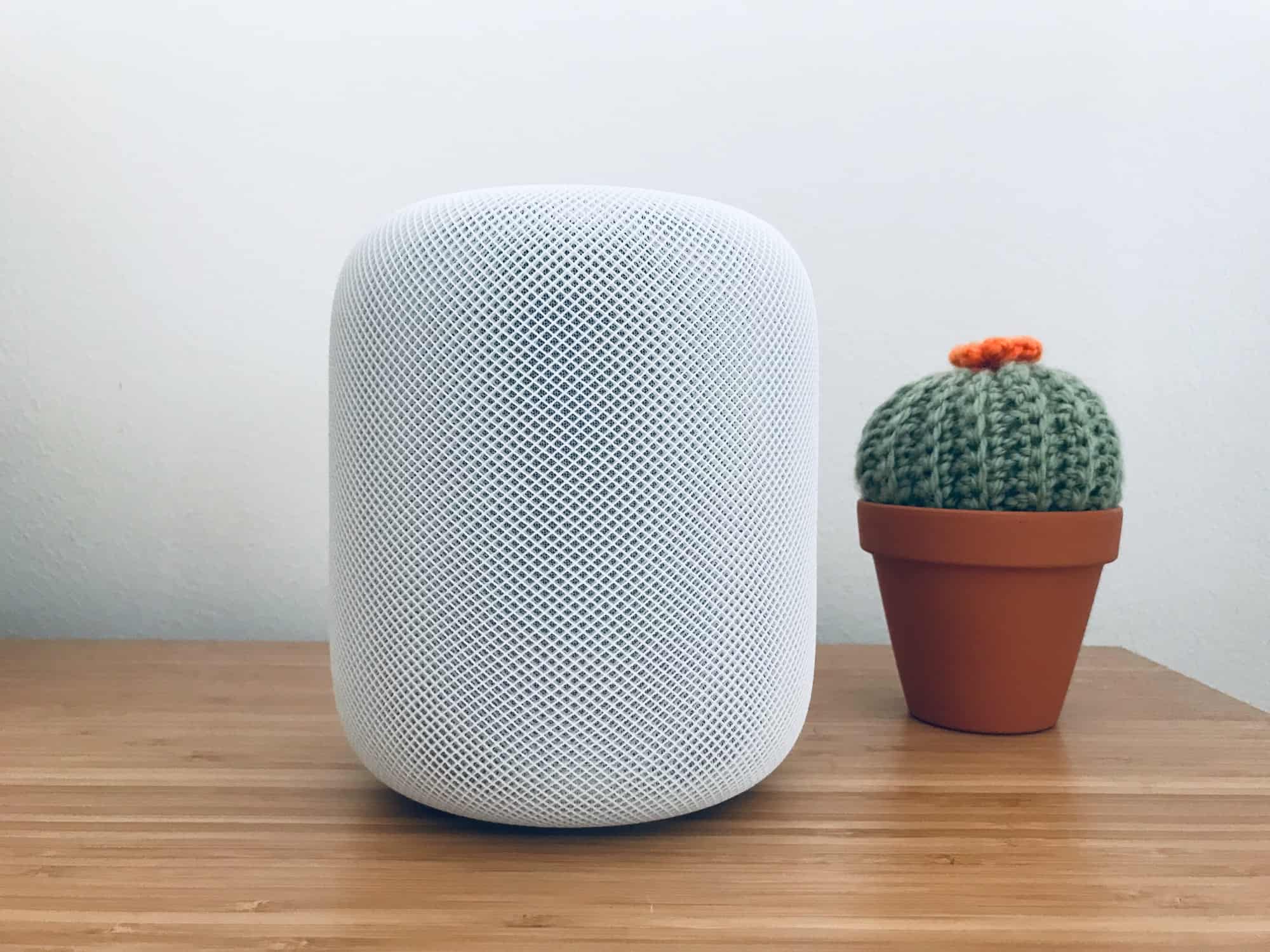 The HomePod -- a beautiful body with the brain of an idiot.