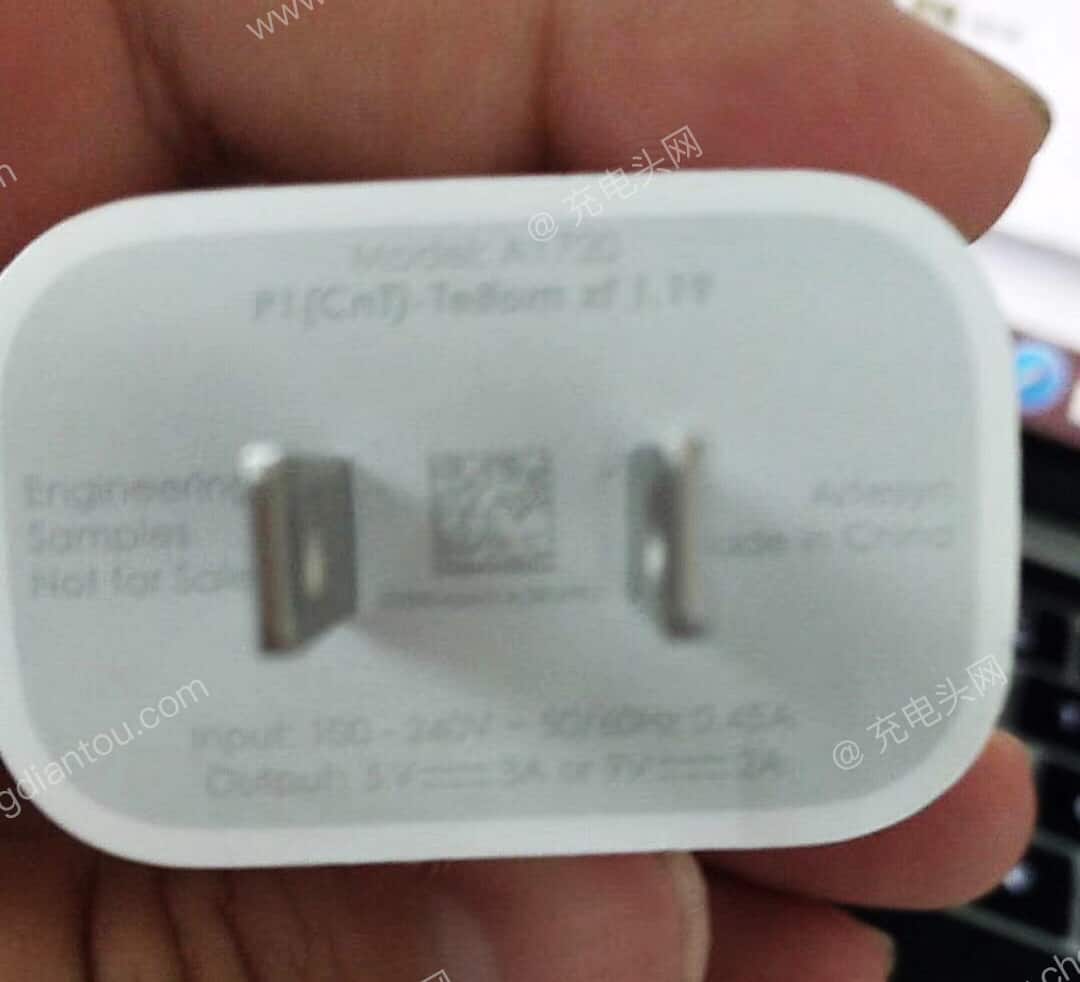 18W iPhone fast charger